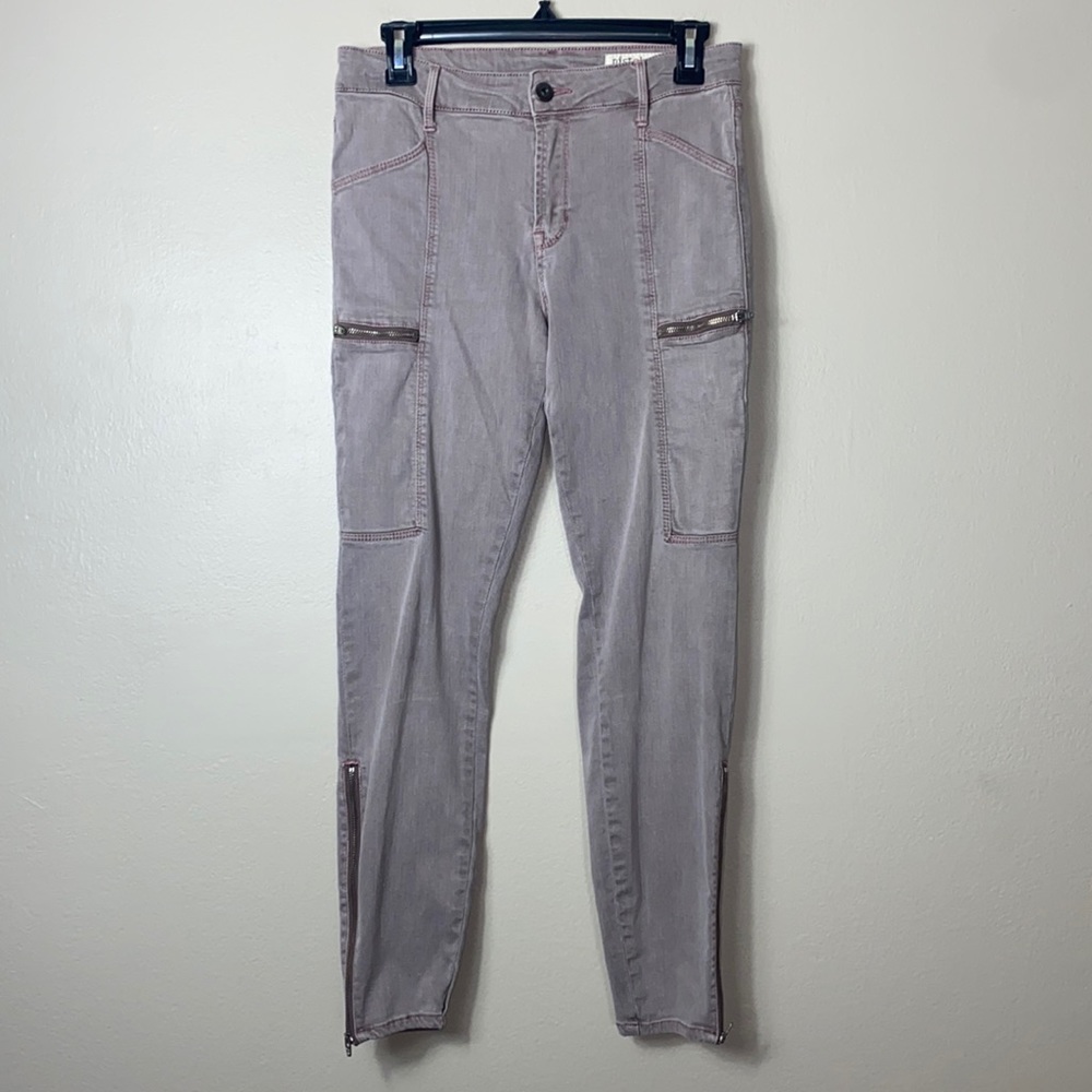 Pistola lavender skinny jeans with zippers size 29”